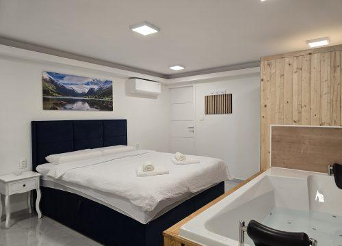 JACUZZI & SAUNA EDY ROOM 2 - 2 PEOPLE